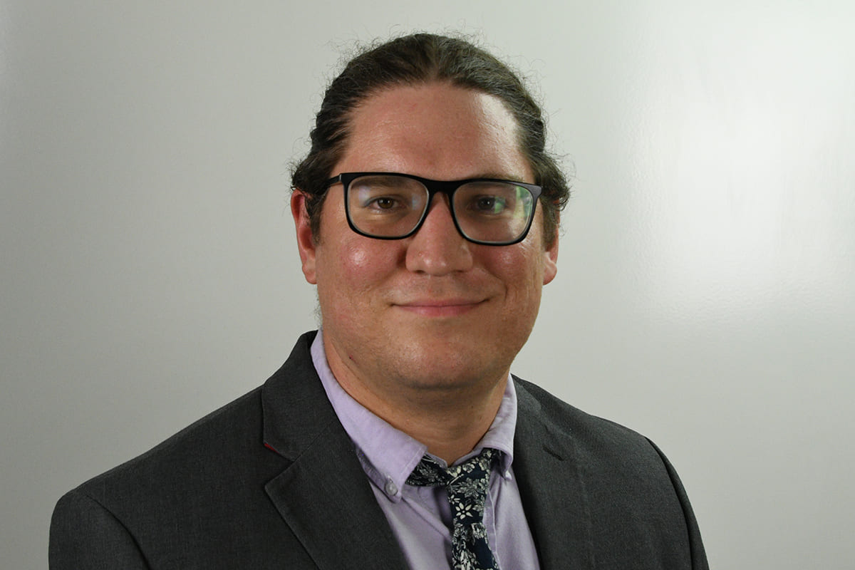 Dr. Ivan Earls